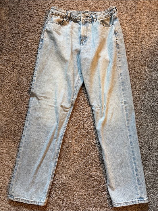 American Eagle Outfitters Denim - American Eagle Outfitters Light Wash Mom Jeans